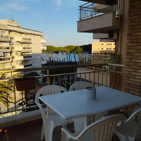 Seafront Apartment Pineda Beach La Pineda Exterior photo