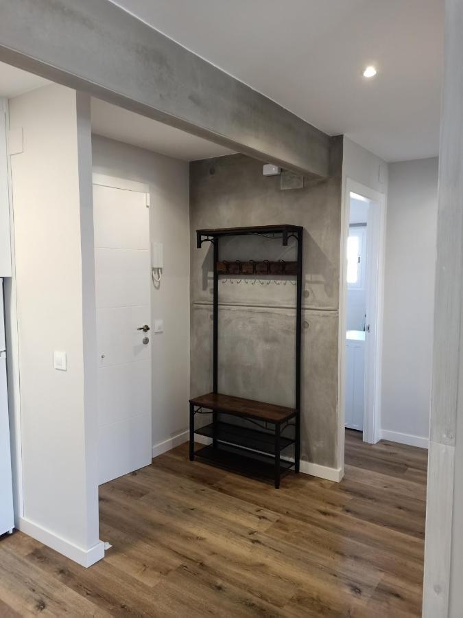 Seafront Pineda Appartement *